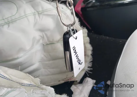 2017 Toyota Prius Prime Advanced из США, поврежденный, VIN JTDKARFP9H3036617